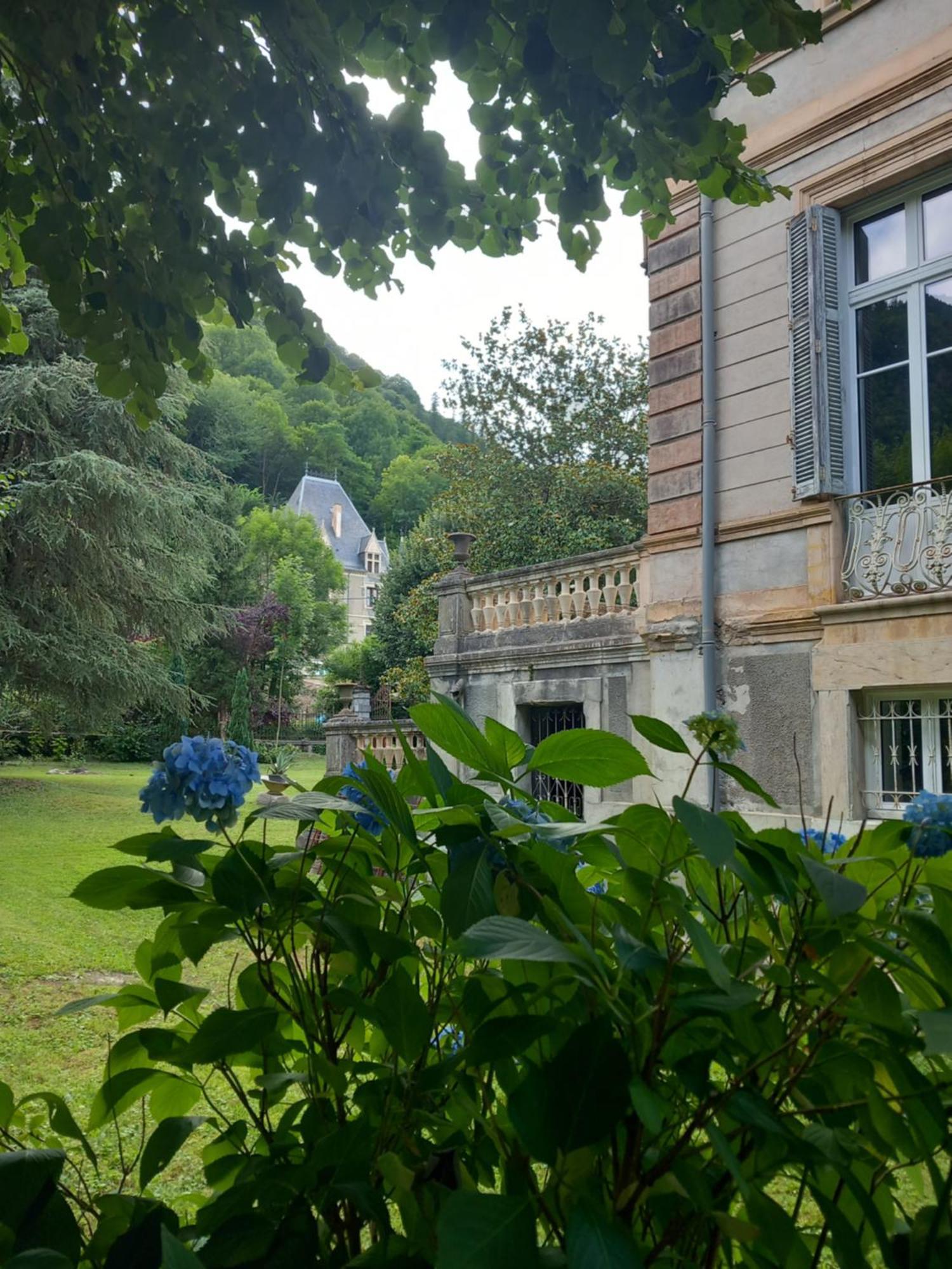 Bagnères-de-Luchon Villa Du Lys المظهر الخارجي الصورة